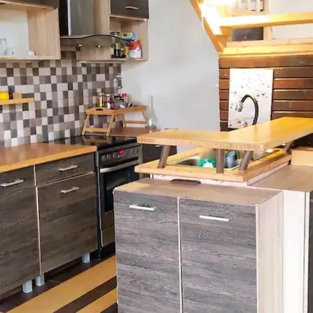 بيت للعطل San Sani